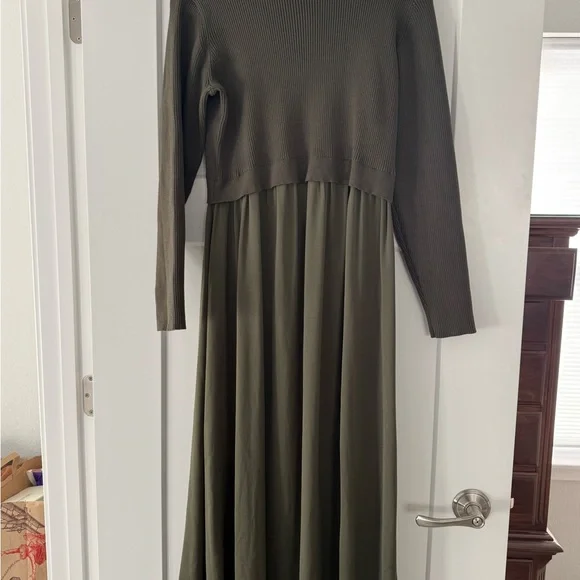 PinkBlush Maternity Mid Dress - Picture 2 of 6